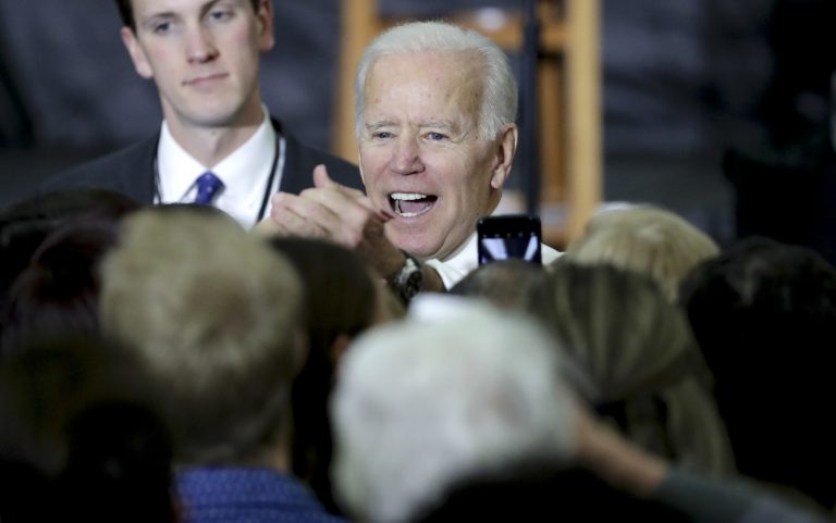 Democratic Convention in Milwaukee to Feature Goggles, Facemasks, Social Isolation