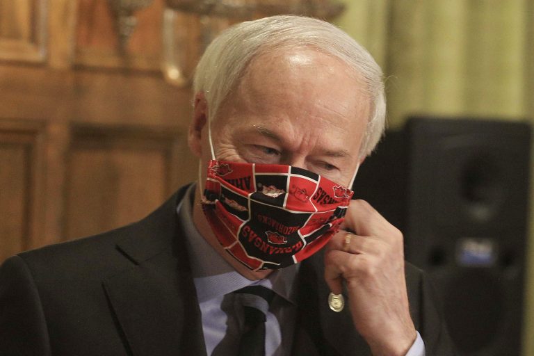 Sheriffs Across America Refuse to Enforce Dystopian Mask Mandates
