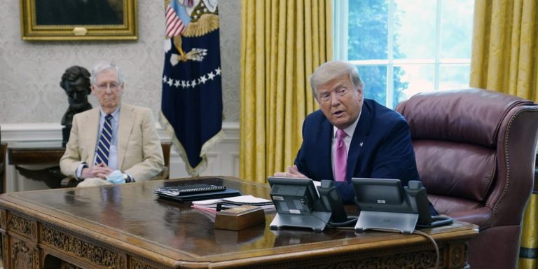 Trump, GOP Leaders Meet to Plan New Stimulus after COVID ‘Flare Up’
