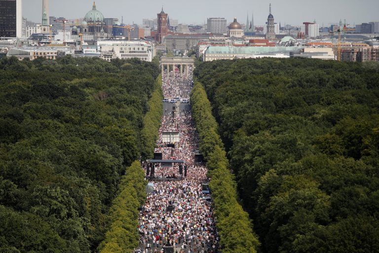 20,000 People Protest Germany’s Coronavirus Mandates