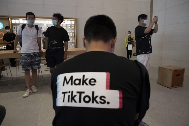 Trump to Crack Down on Software Connected to Chinese Communist Party