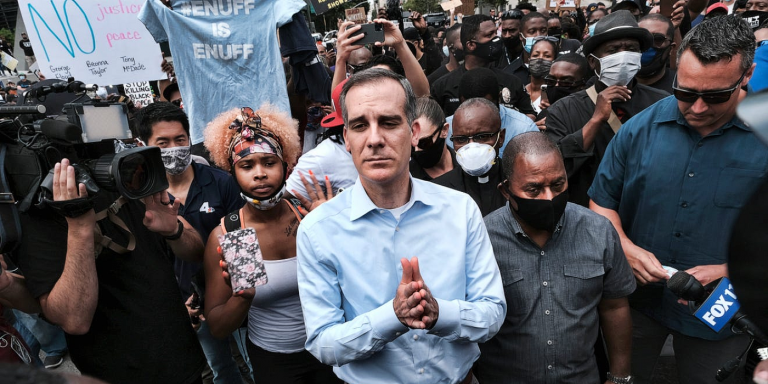 LA Mayor to Turn Off Power, Water of Properties that Hold Large Gatherings