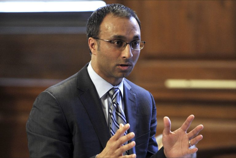Obama-Appointed Judge Orders State Department to Grant Diversity Visas