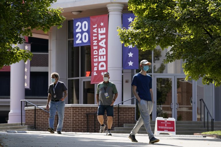 Trump Stacks Rallies, Biden Back in Basement, Ahead of Final Debate