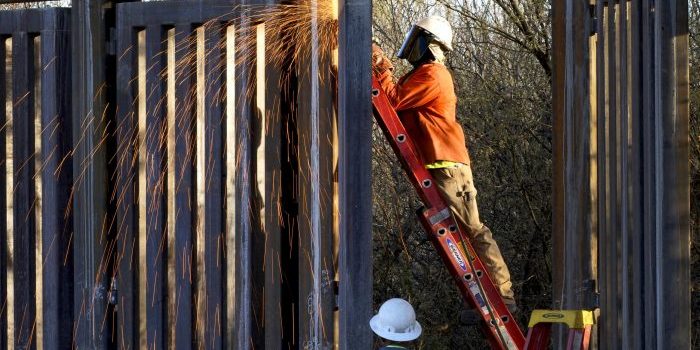 Texas and Missouri Sue Biden Admin to Restart Border Wall Construction ...