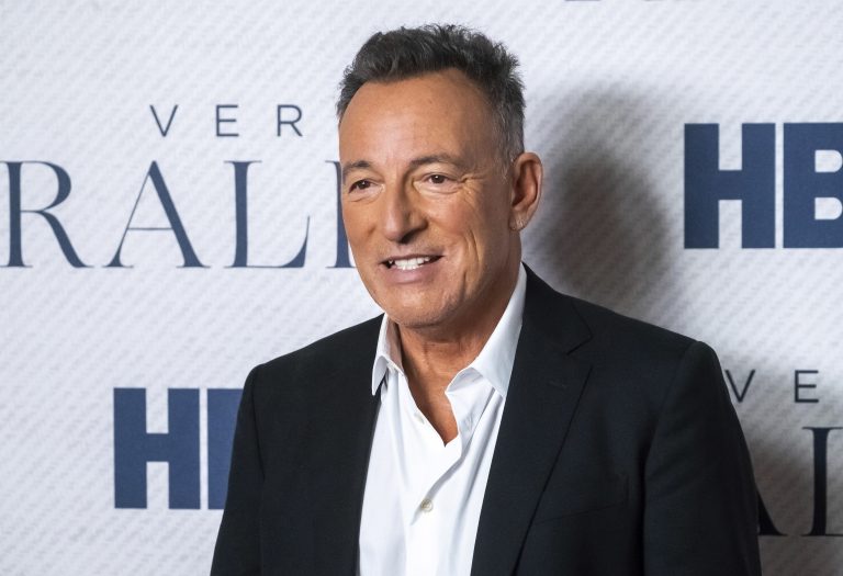 Springsteen Called Out for Bilking Fans w Sh**ty Protest Song