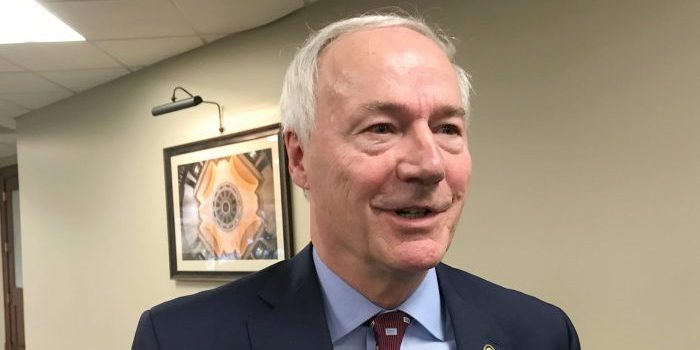 Post-Roe, Hutchinson Proposes $30 Million Medicaid Expansion for Pregnancy, Foster Care - Headline USA