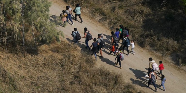 DHS: Minnesota Pardon Could ‘Thwart’ Deportation of Criminal Illegal