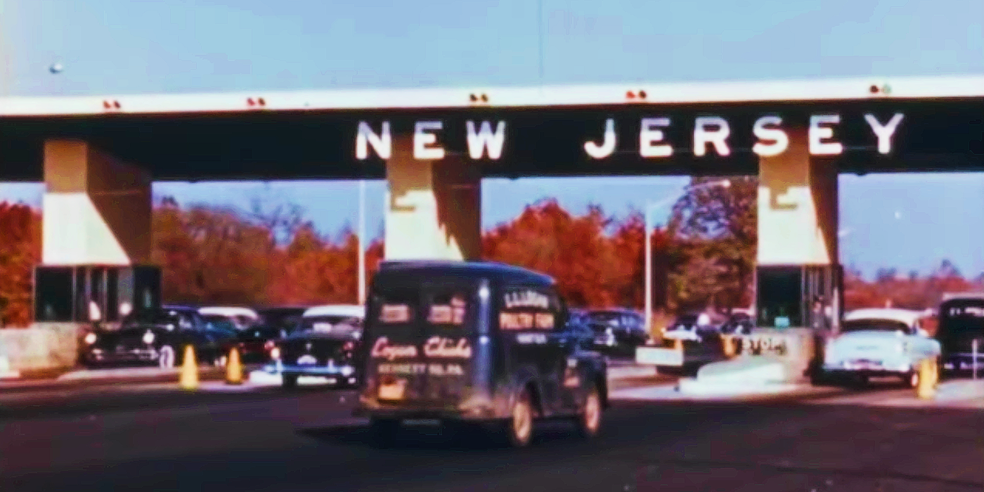 Report 28 States Mostly Blue Can T Afford To Pay Their Bills   New Jersey Turnpike PeriscopeFilm 