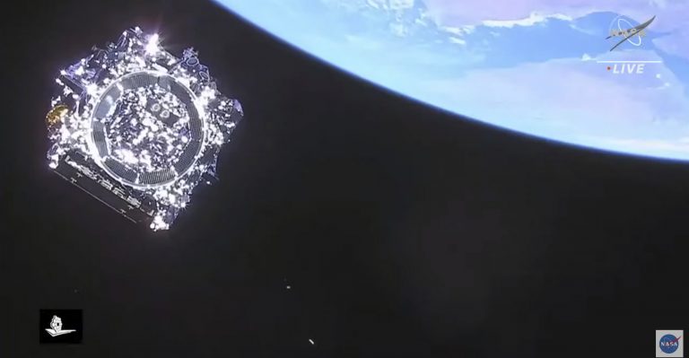 Trump Signs Memorandum to Expand Space Travel