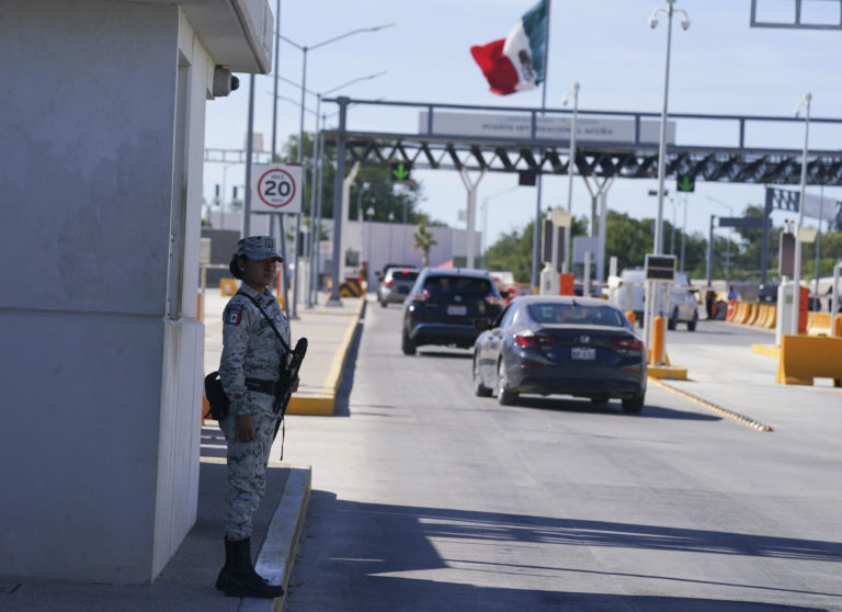 2 U.S. Border Inspectors Charged w/ Taking Bribes to Allow Illegal Crossings