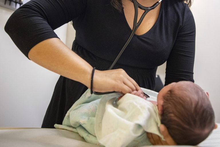 Foreign Children’s Minister Admits Having a Baby w/ Teen