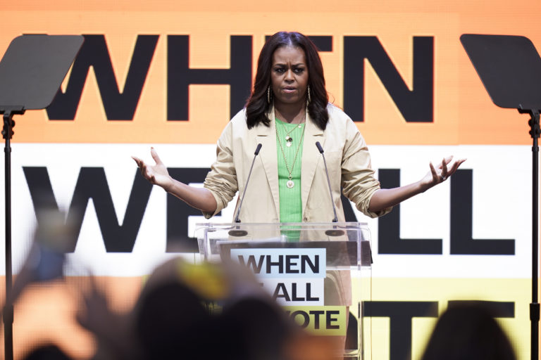‘He Just Doesn’t Understand’: Michelle Comes Out with Bedtime Dispute with Barack
