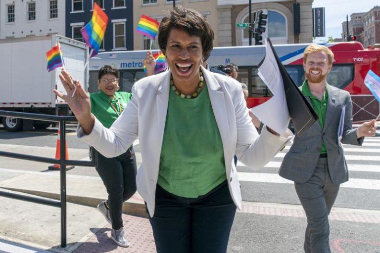 Trump, DC Mayor to Demand Lazy Bureaucrats Return to In-Person Work