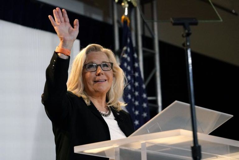 Liz Cheney Considers 3rd-Party Run to Oppose Trump ‘Threat’
