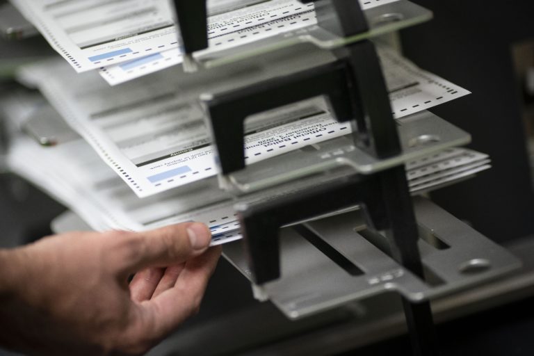 Wisconsin Court to Decide Electronic Absentee Voting Eligibility