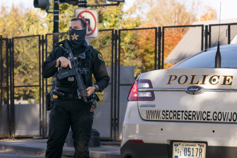 Secret Service Agent Robbed at Gunpoint in L.A. During Biden’s Hollywood Fundraiser