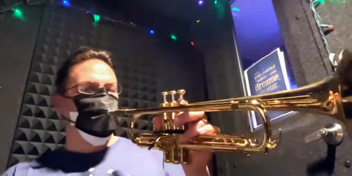 COVID-Crazy Trumpet Player Makes Tutorial on Playing While Double-Masked - Headline USA