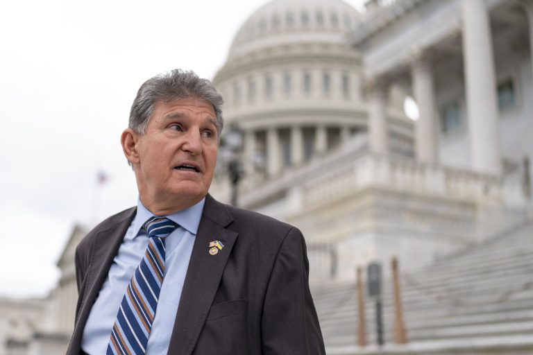 Manchin Preparing 2024 White House Run, Warning of Biden ‘Health Scare’