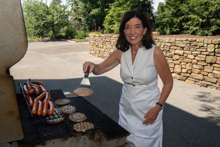 Hochul Tells Sheriffs to End ICE Agreements