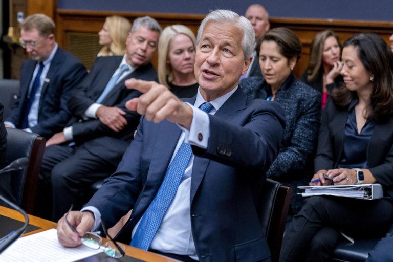 Report: JP Morgan CEO Influencing Trump’s Agenda, Despite Previous Support for Democrats