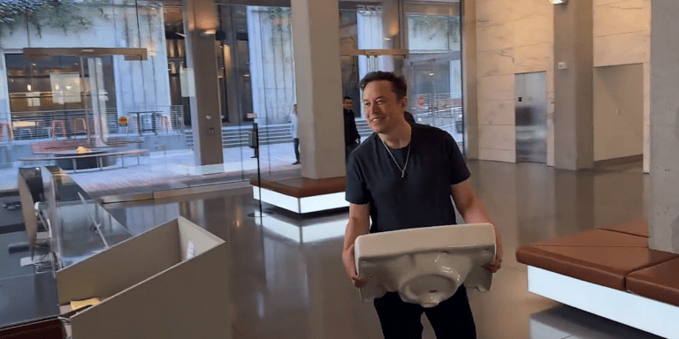 Trump Says He’ll Make Elon Musk His ‘Secretary of Cost Cutting’