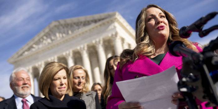 SCOTUS Hears Colorado Case over Free Speech, LGBT Rights | Headline USA