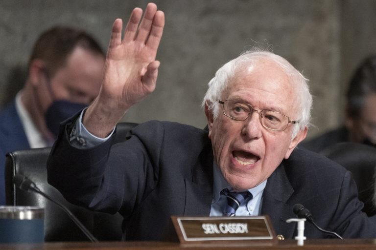 Blasphemous Tranny Sings about ‘God’s D**K’ at a Bernie Sanders Rally