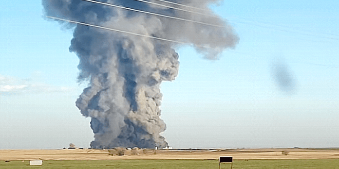 18K Cows Killed In Texas Dairy Farm Explosion | Headline USA