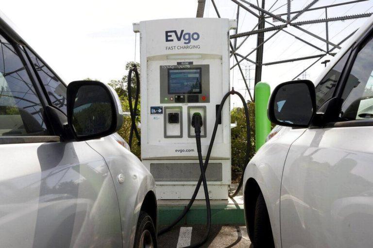 Fiscal Experts Urge Republicans to Gut Green Energy Subsidies via Tax Legislation