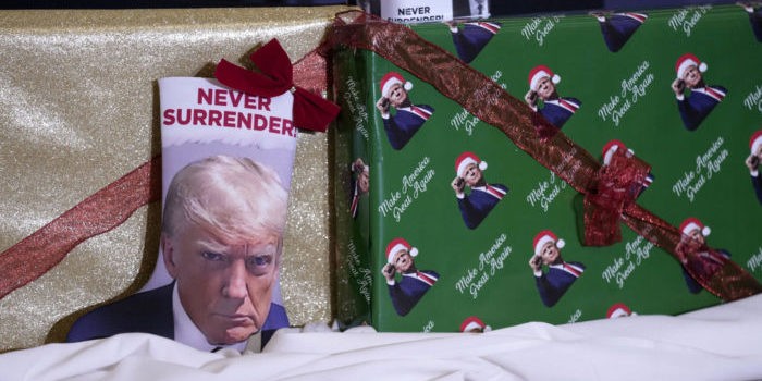 Trump Christmas gifts