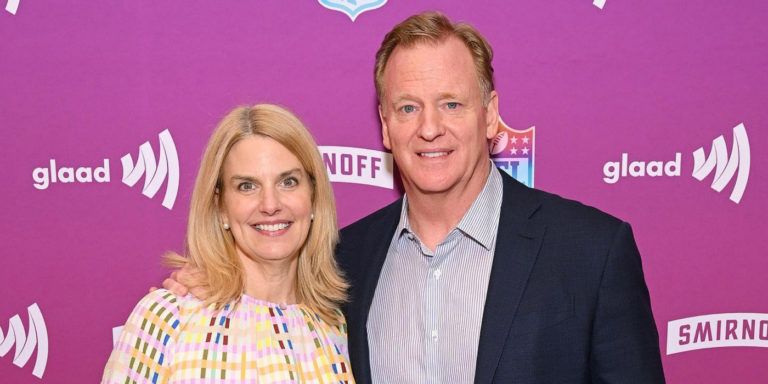 NFL Adds Gay Pride Event to Super Bowl Week