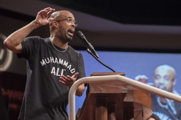 Successor Named to Assume Leadership Role of Ailing Jesse Jackson