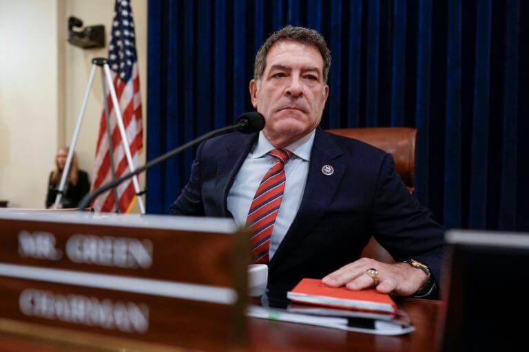 Green Officially Resigns from Congress