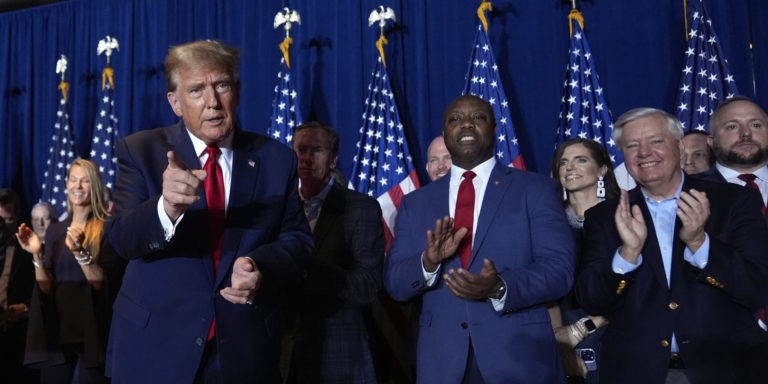 President Trump Poses With Sen. Graham and a ‘Make Iran Great Again’ Hat