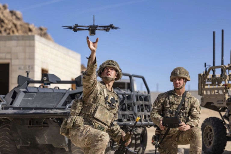 US, China Entering New Arms Race to Develop Bee-Like AI-Powered Drones