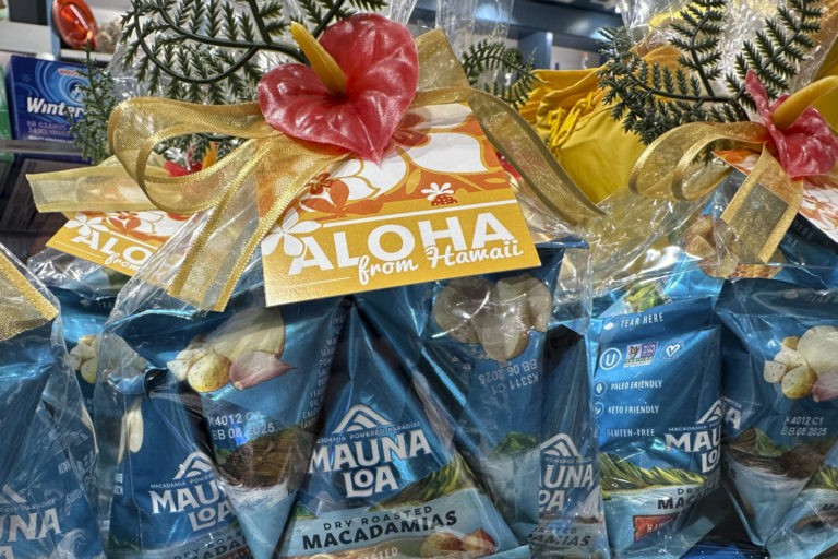Hawaii May Block Foreign Nuts from Using State in Macadamia Marketing