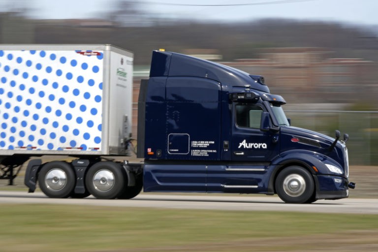 Shocking Audit Shows Over 600 Truck Drivers Did Not Speak English 