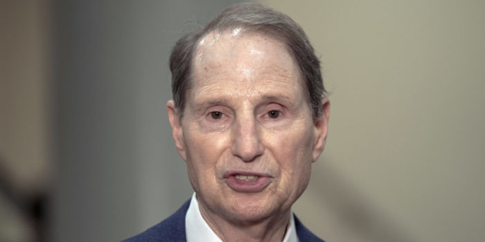 Ron Wyden