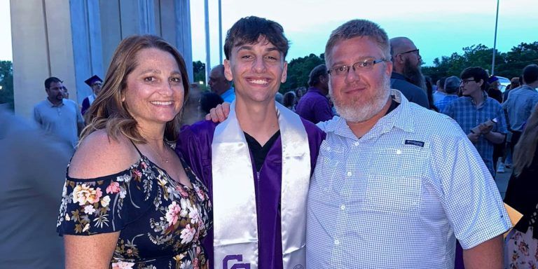 Ky. Student Denied Diploma for Praising Jesus in Speech