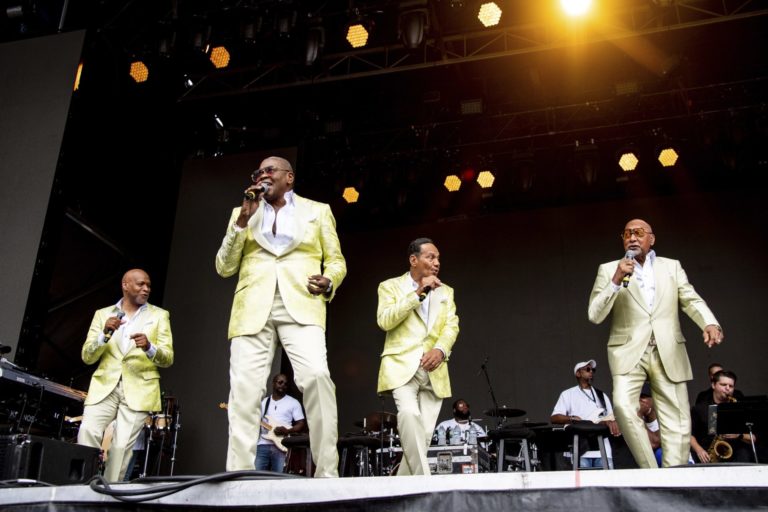 Four Tops Singer Sues Hospital That Refused to Believe His Claim, Ordered Psych Exam