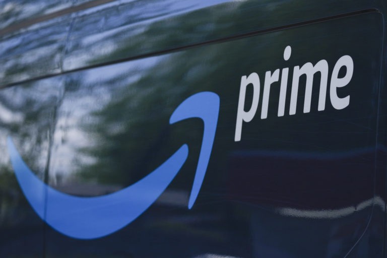 Amazon Criticized for Editing Classic Christmas Movie