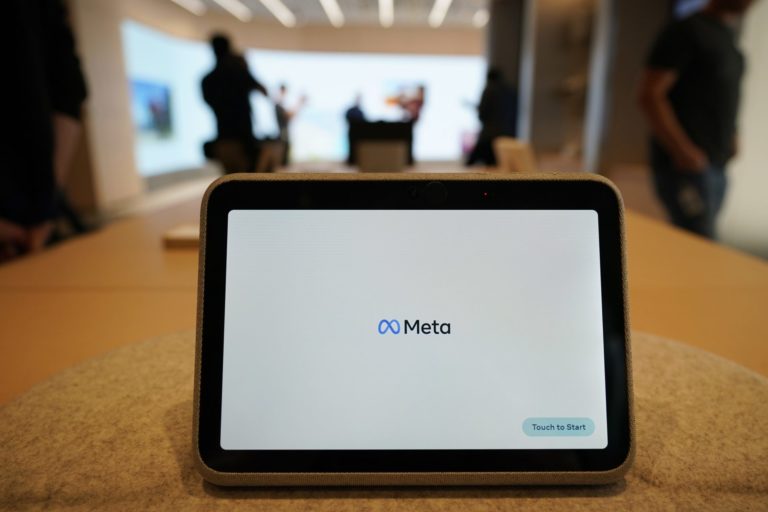 Meta Takes Down 1,000s of Accounts Running Nigerian Sextortion Scams
