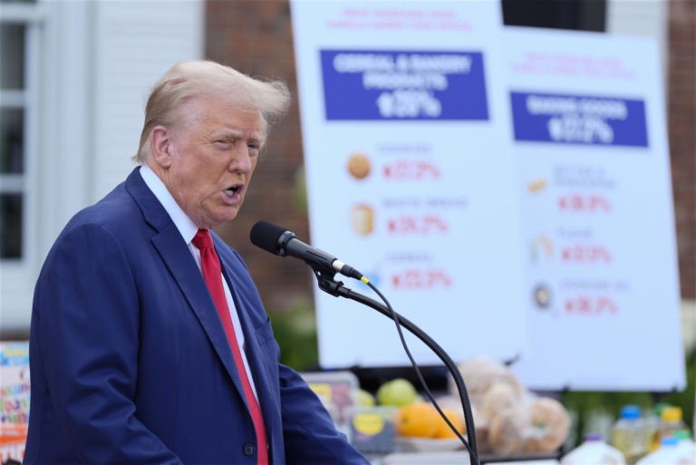 Trump Urges GOP to Shut Down Govt. if There Is No Election Integrity