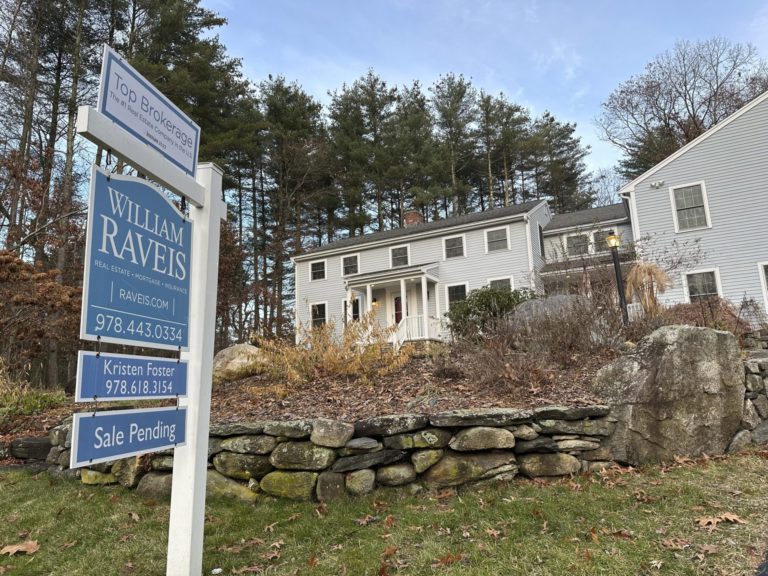 As Fed Chair Confirms Interest Rate Cut, Mortgage Rates Hit Lowest Level in 15 Months