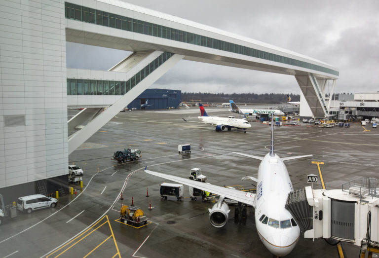 Internet Outages from Apparent Cyberattack a Nightmare for Travelers at Seattle Airport