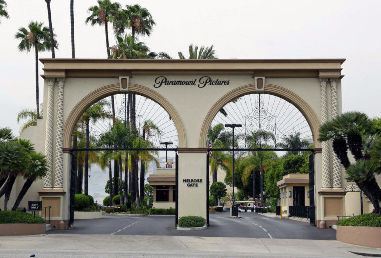 Paramount Skydance Agrees to Delay Merger Until June 2027