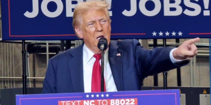 Donald Trump delivers a speech in Mint Hill, N.C. / PHOTO: Ben Sellers, Headline USA