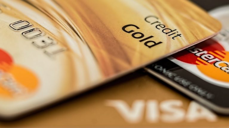 Credit Card Spending Tanked in August; U.S. Consumers Tapped Out?