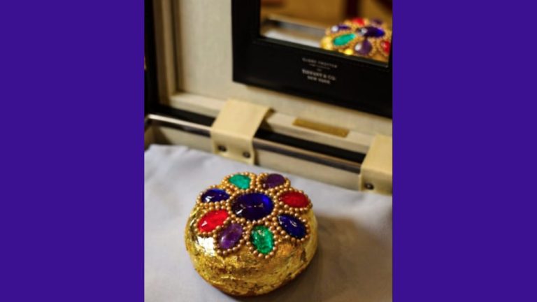 NYC Bakery Offering a $300 Donut, Covered in Edible Gold